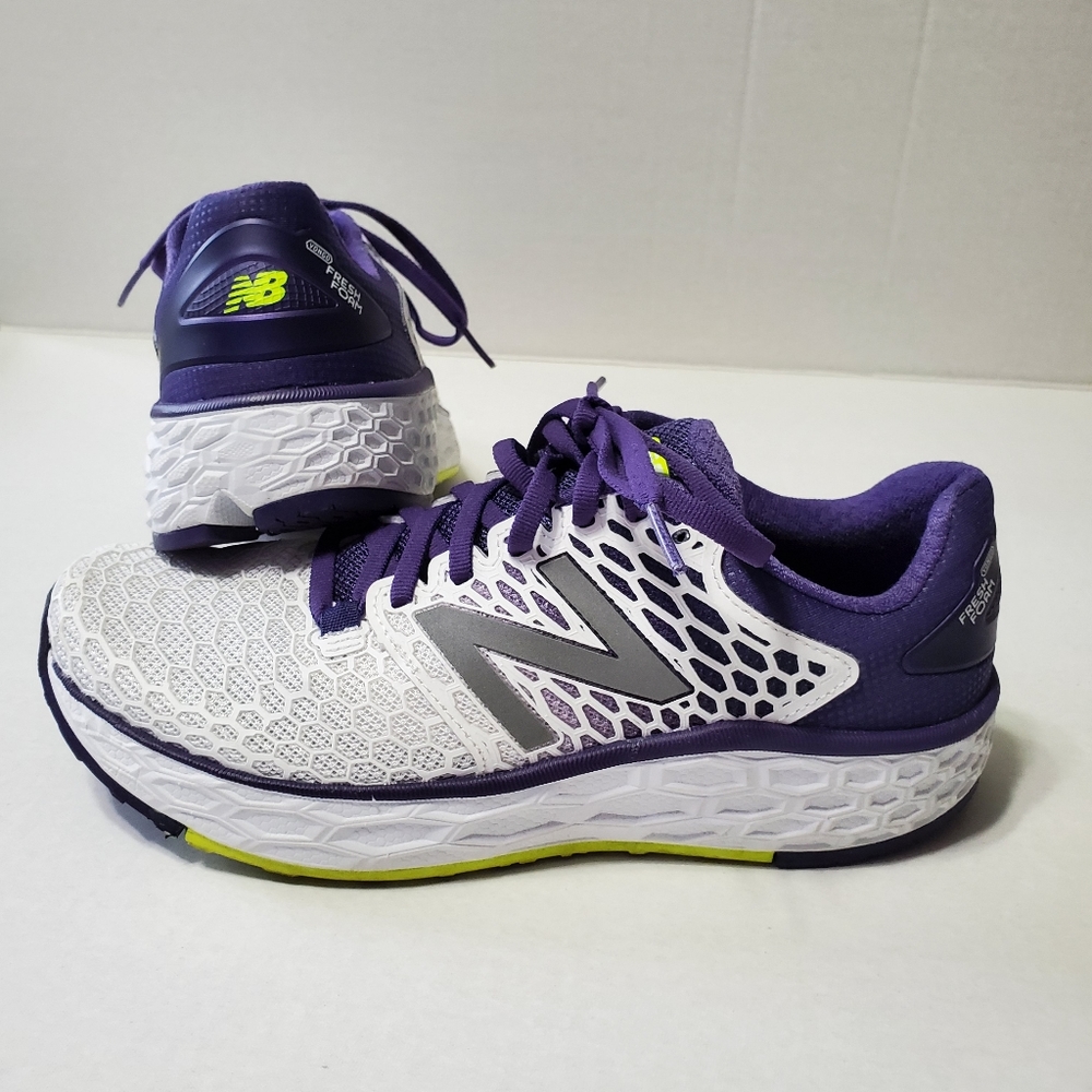 EUC New Balance Vongo Size 8.5